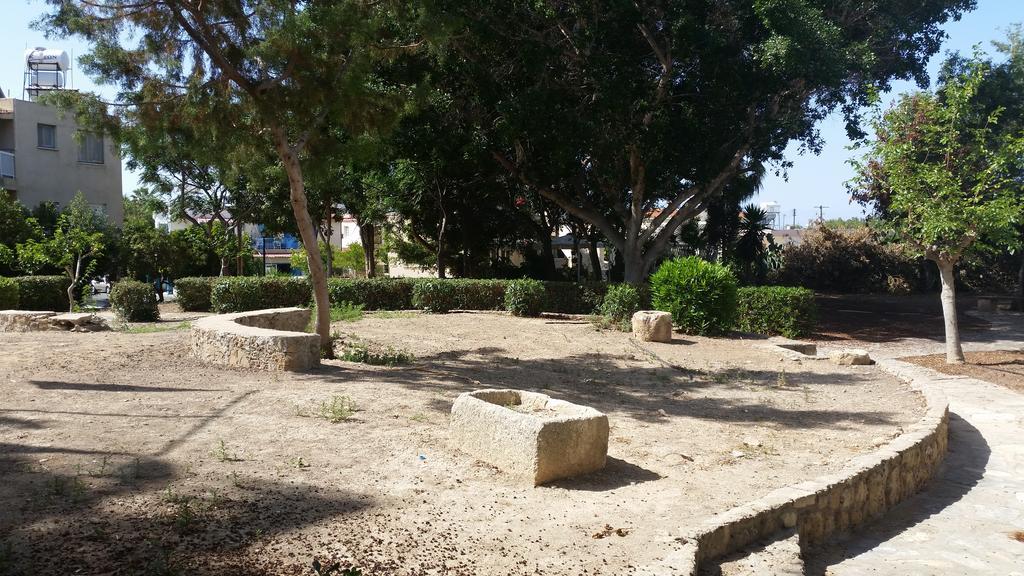 Faneromeni Court Lägenhet Paphos Exteriör bild