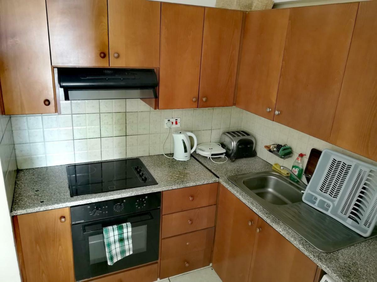 Faneromeni Court Lägenhet Paphos Exteriör bild
