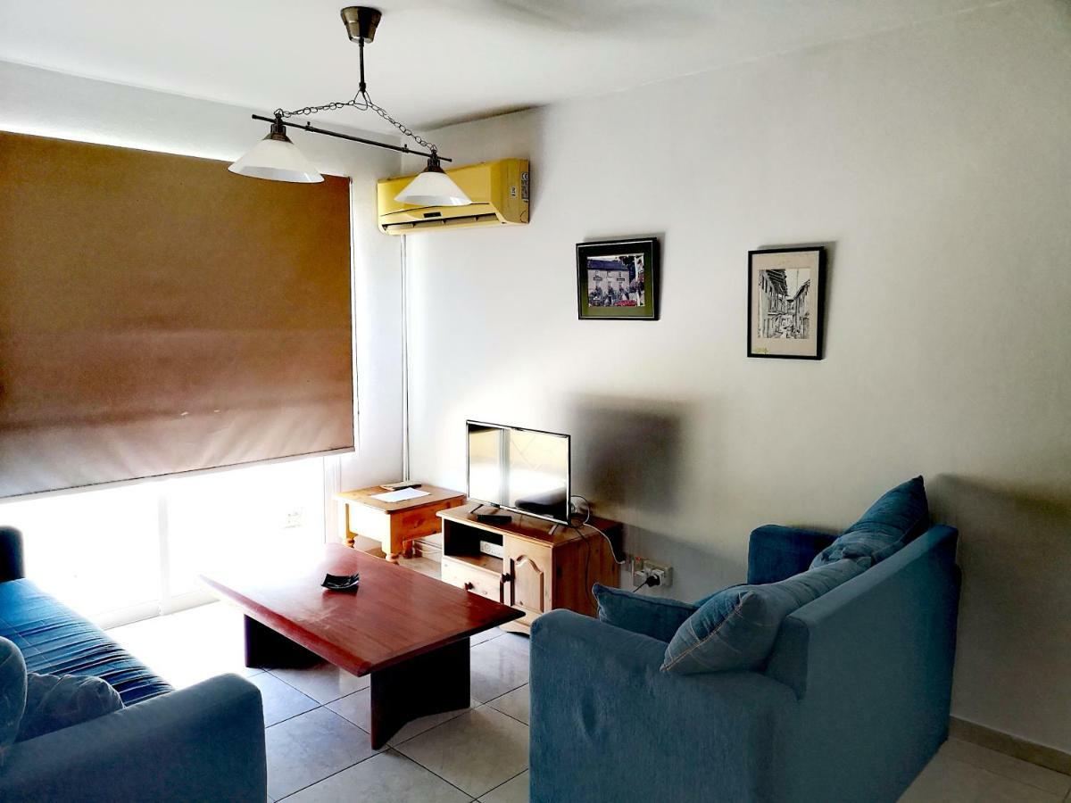 Faneromeni Court Lägenhet Paphos Exteriör bild